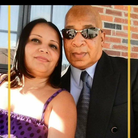 Meet your Posher, Iris n greg - Picture 1 of 1